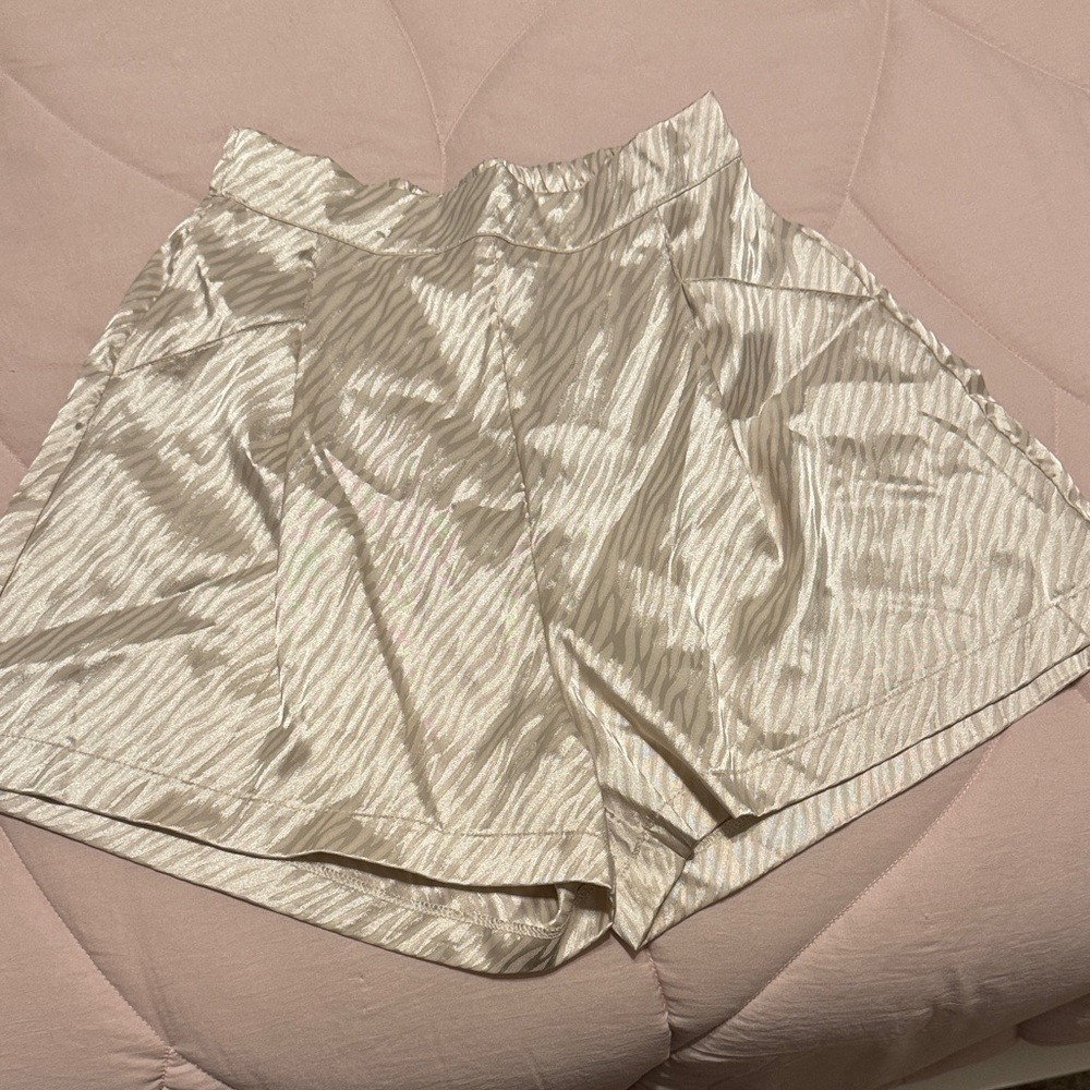 Glam High Waist Women Shorts - Cream